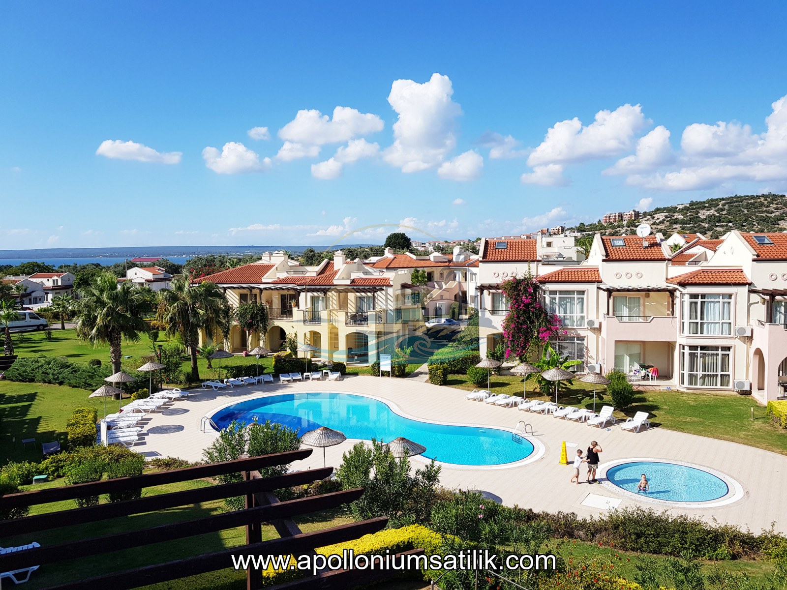 Apollonium Artemiste Deniz ve Havuz Manzaralı 3+1 Eşyalı Dubleks Daire