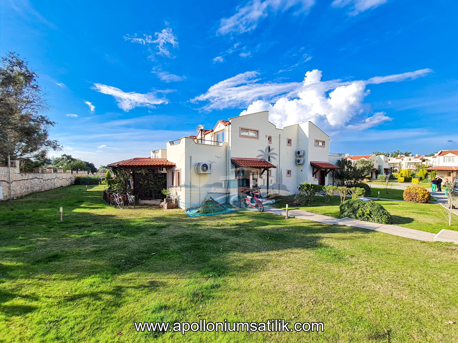 Bozbük Apolloniumda Geniş Bahçeli, Full Eşyalı 3+1 Ares Villa
