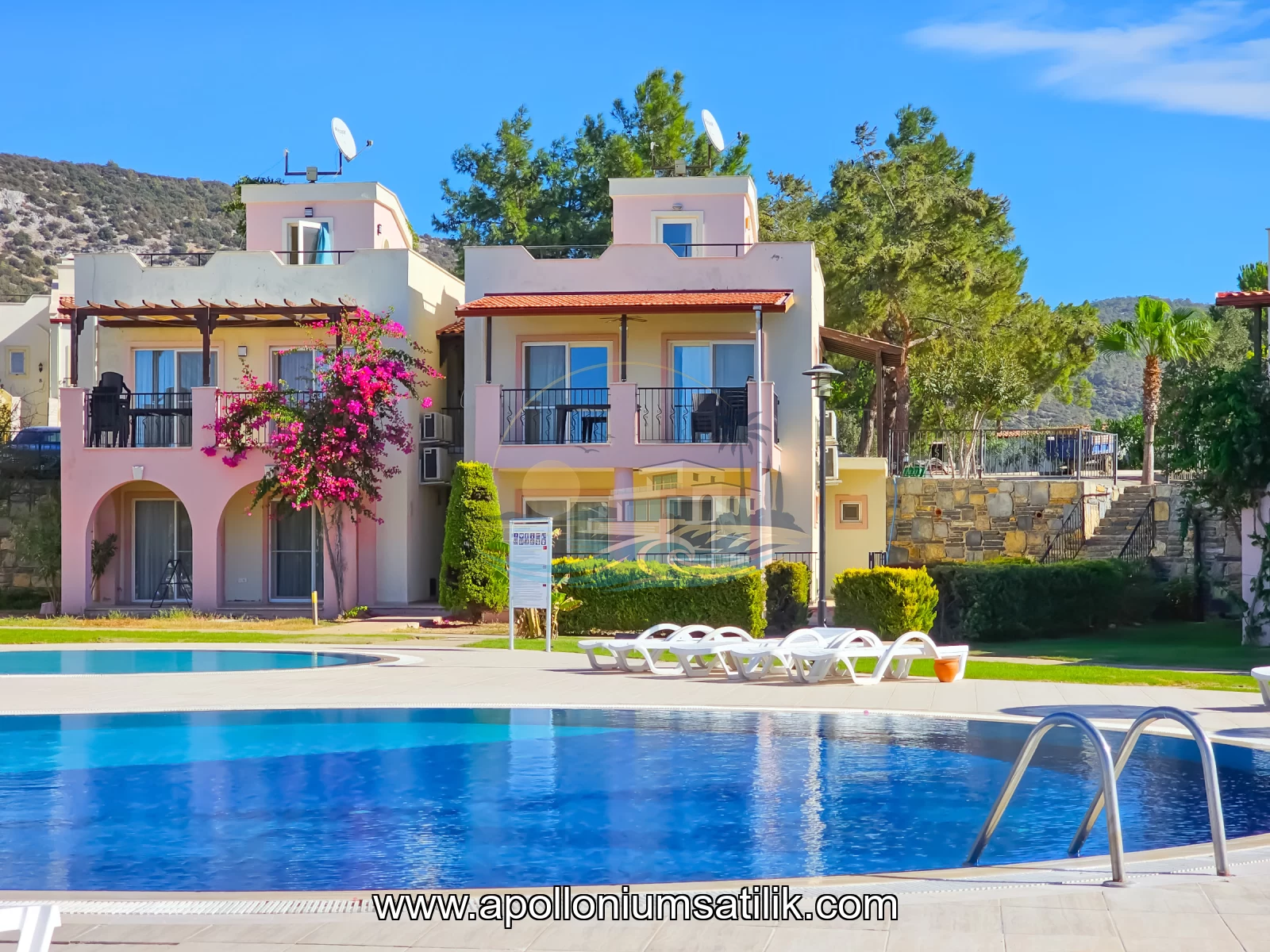 Apollonium Herada Deniz ve Havuz Manzaralı, Tam Müstakil 3+1 Villa