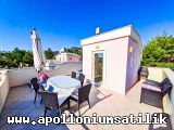 Apolloniumda Satılık Full Eşyalı Köşe Konumlu Tam Müstakil Villa