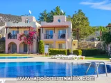 Apollonium Herada Deniz ve Havuz Manzaralı, Tam Müstakil 3+1 Villa