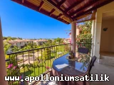 Apollonium Eros Bloklarında Eşsiz Deniz Manzaralı, Üst Kat Kullanımlı Daire