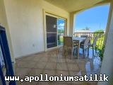 Denize Sıfır Apolloniumda Satılık Geniş Bahçeli, Köşe Konumlu 2+1 Daire
