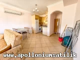 Denize Sıfır Apolloniumda Satılık Geniş Bahçeli, Köşe Konumlu 2+1 Daire